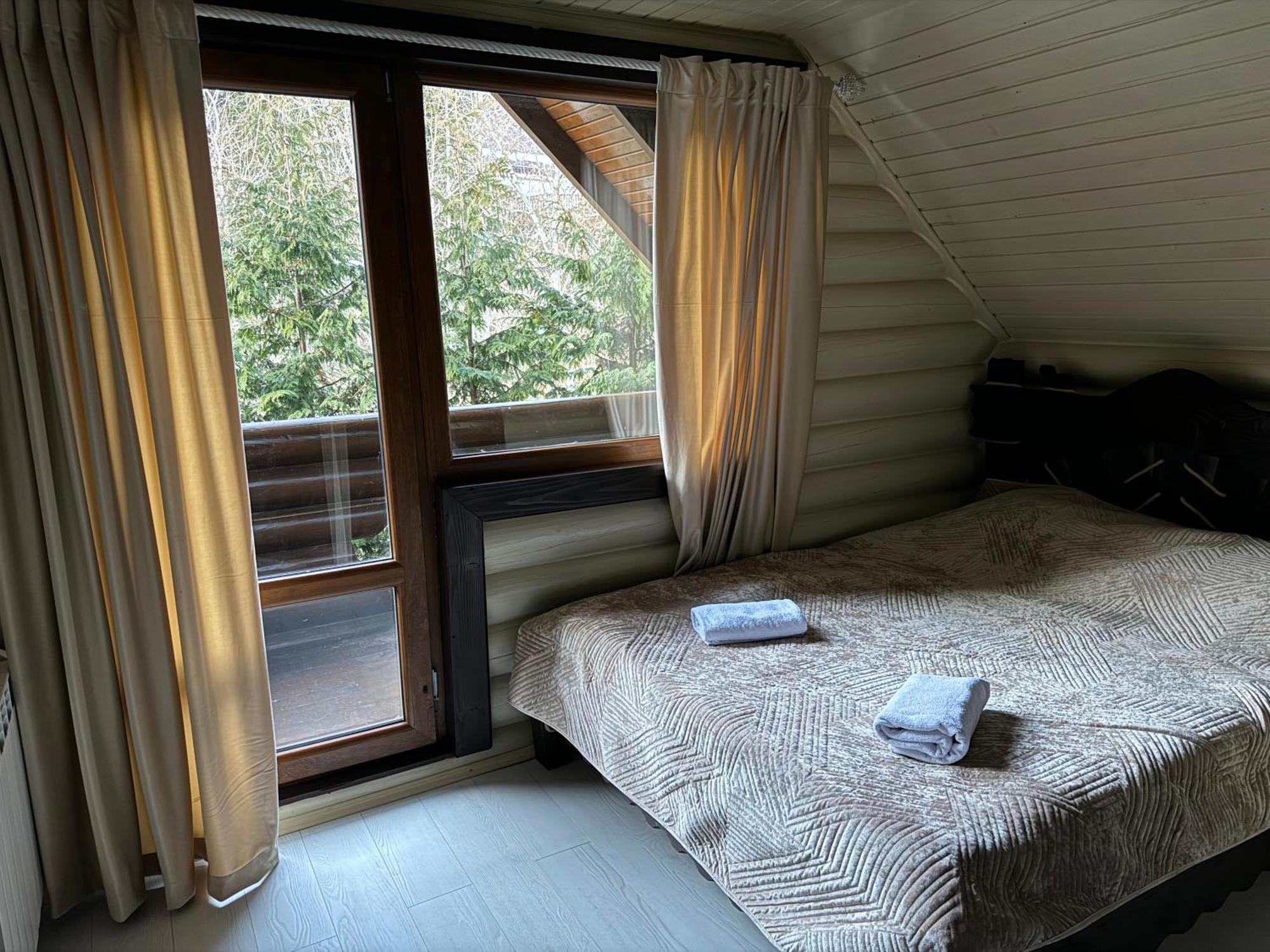 Goral Cottage In Mihove Exteriér fotografie